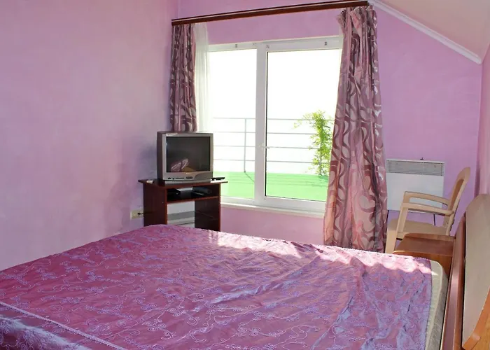 подвійний з терасою біля моря совіньон Holiday home