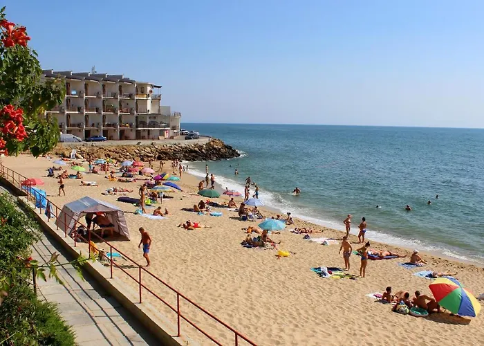 Hébergement de vacances подвійний з терасою біля моря совіньон